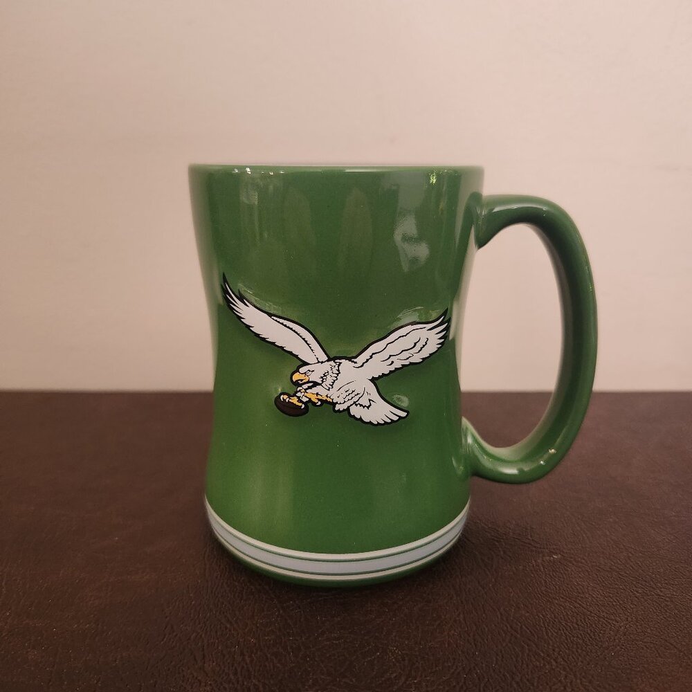 Philadelphia Eagles Ceramic Mug in Kelly Green